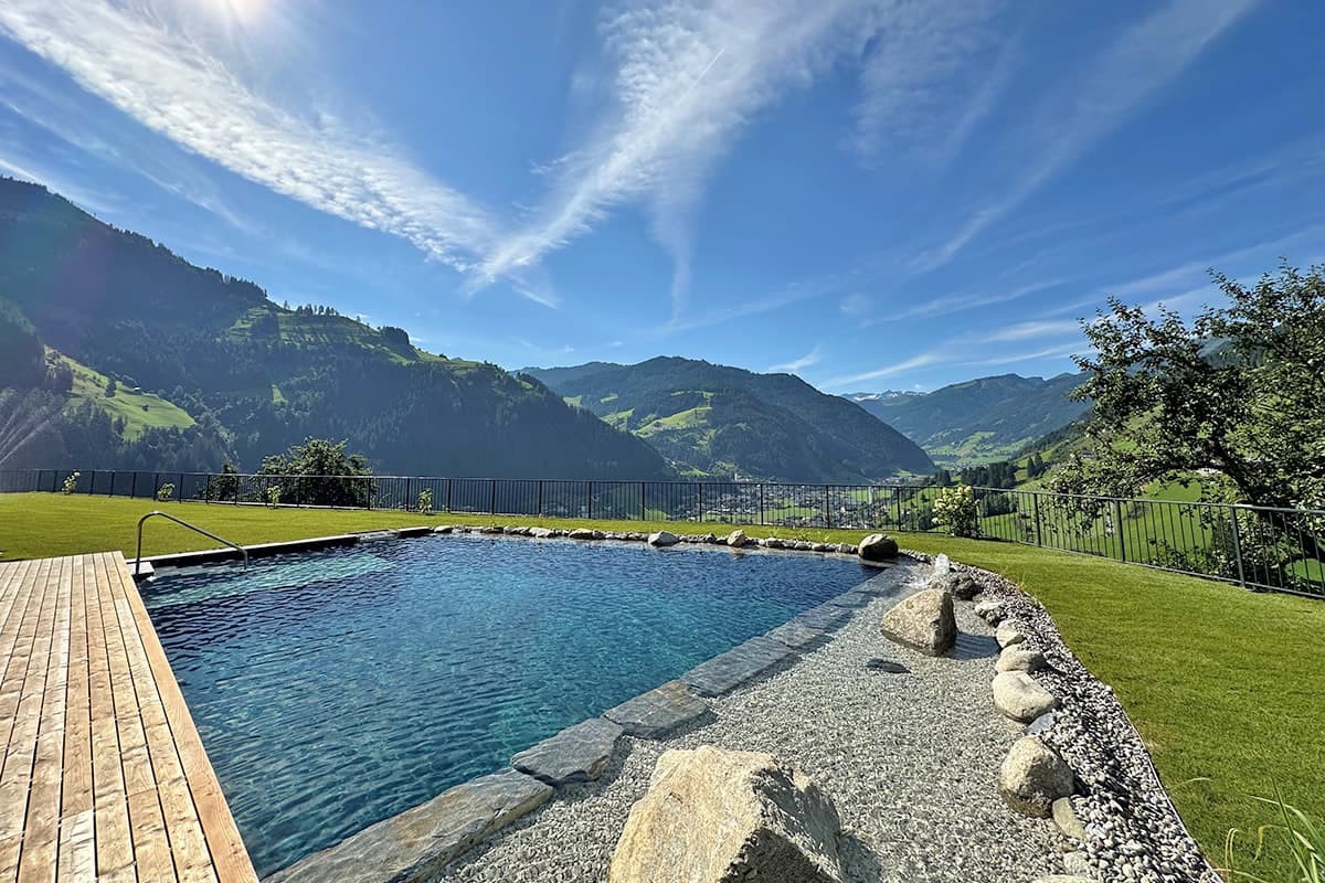 Naturbadeteich mit traumhaftem Panoramablick über das Großarltal